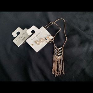 Banana Republic Necklace with 3 Earrings